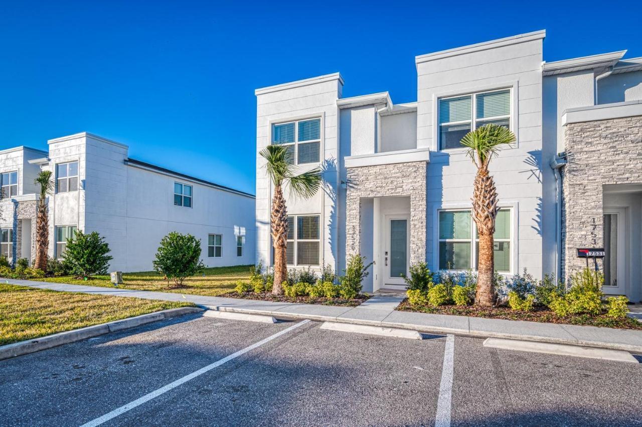 Comfortable Townhome With Private Pool Near Disney Four Corners Esterno foto